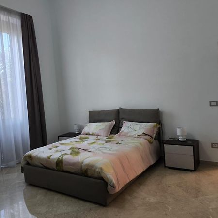 Apartament La Casa Rossa Brindisi Zewnętrze zdjęcie