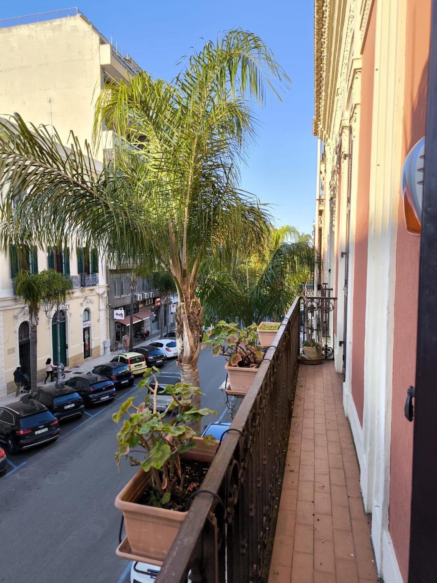 Apartament La Casa Rossa Brindisi Zewnętrze zdjęcie
